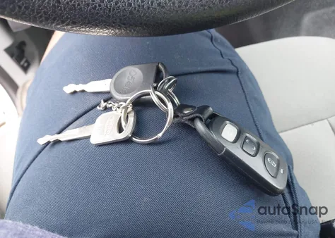 2008 Ford F-150 Lariat/Xl/Xlt from USA, damaged, VIN 1FTPX12V68KD28273